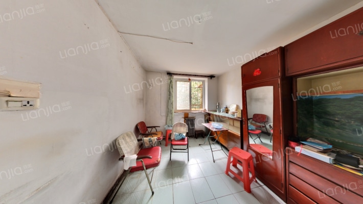 靖江里二手房实景图