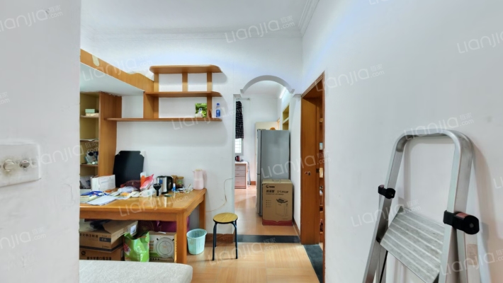 厦大凌峰二手房实景图