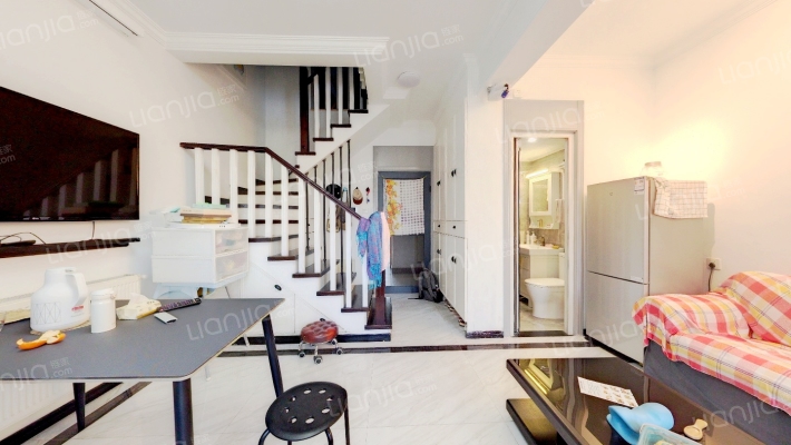 华享雕墅二手房实景图