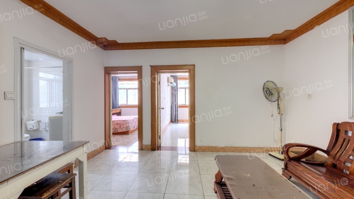 清拖点子楼二手房实景图