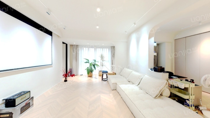 天逸湾一期二手房实景图