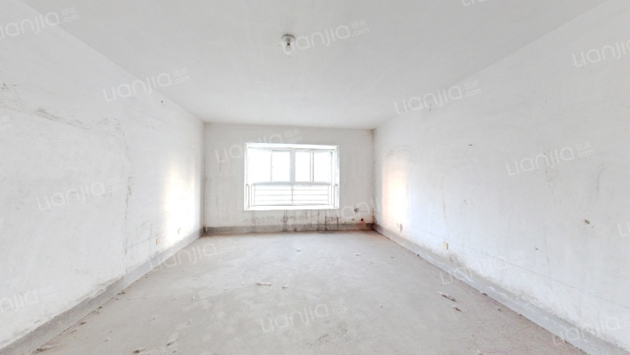 纬三路16号院二手房实景图