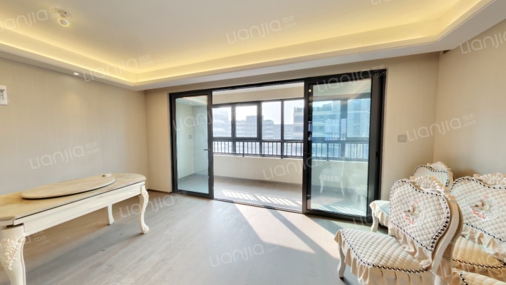 大华锦绣江来二手房实景图