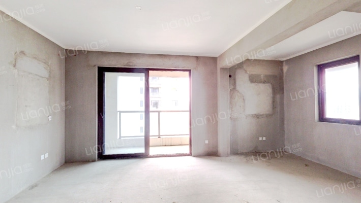 花屿湖郡东区二手房实景图