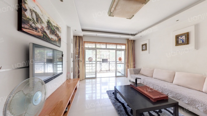 学府雅苑二手房实景图