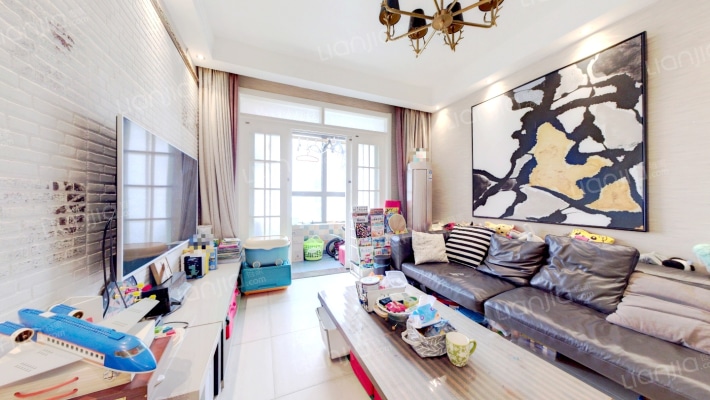 国龙绿城怡园一期二手房实景图