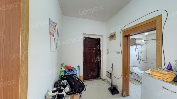 泰伯花苑五区二手房实景图