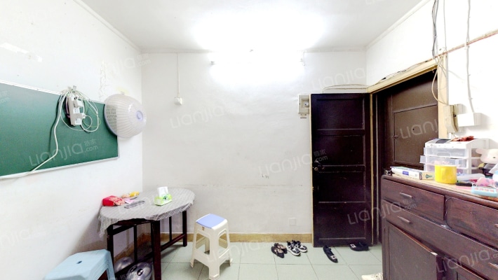 达明新村二手房实景图