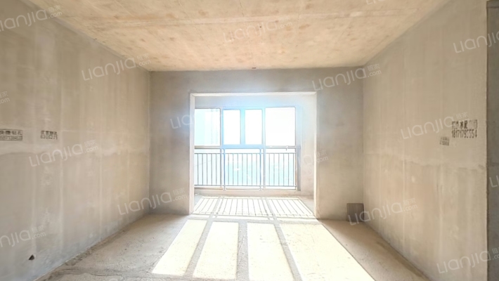 嘉豪新港湾二手房实景图