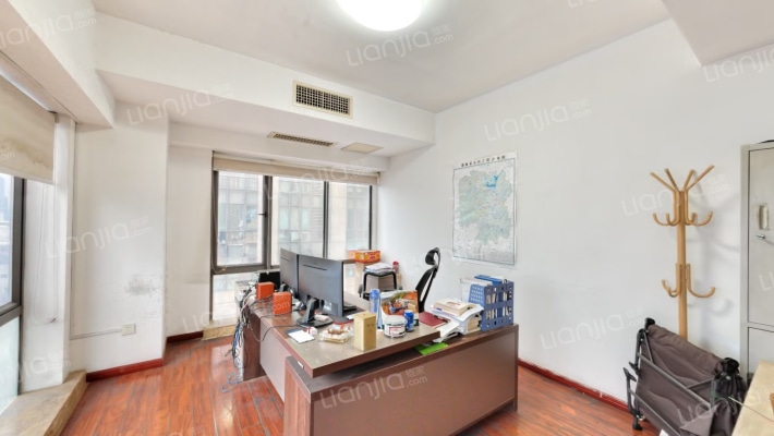 摩天一号二手房实景图