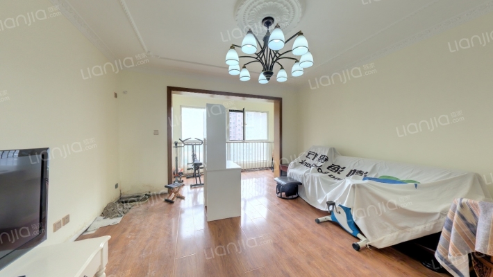 天地新城 3室2厅 南 北-客厅