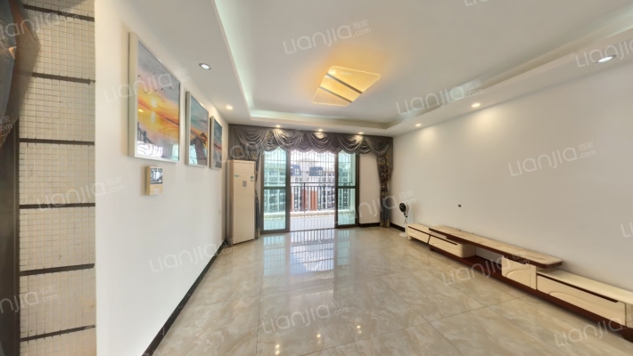 新君汇花地湾二手房实景图