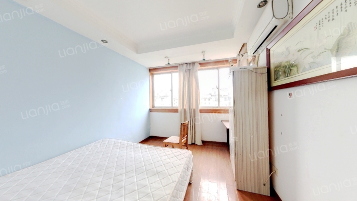 新狮新苑西区二手房实景图