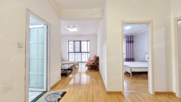 台银城二手房实景图