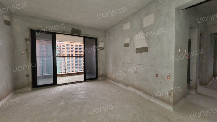 正闳润金名苑二手房实景图