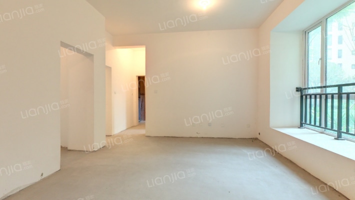 和成景筑二手房实景图