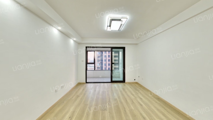 建发泱著二手房实景图