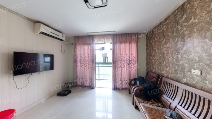 华亭雅苑二手房实景图