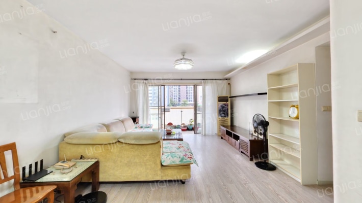 深业新岸线一期二手房实景图