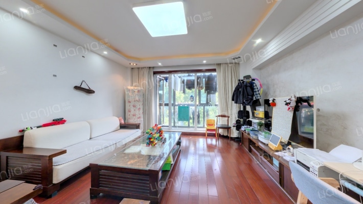 银河湾二手房实景图