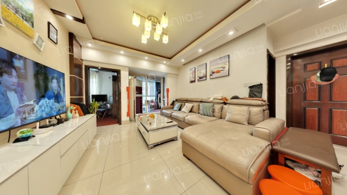 钻石年代二手房实景图