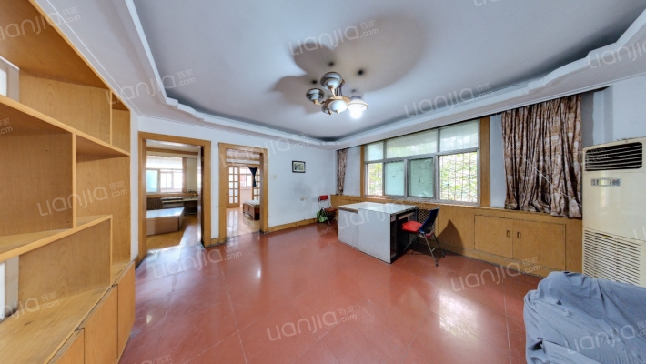 二纺配家属院二手房实景图