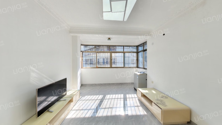 富柠街住宅二手房实景图