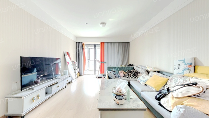 万科城市之光一期二手房实景图