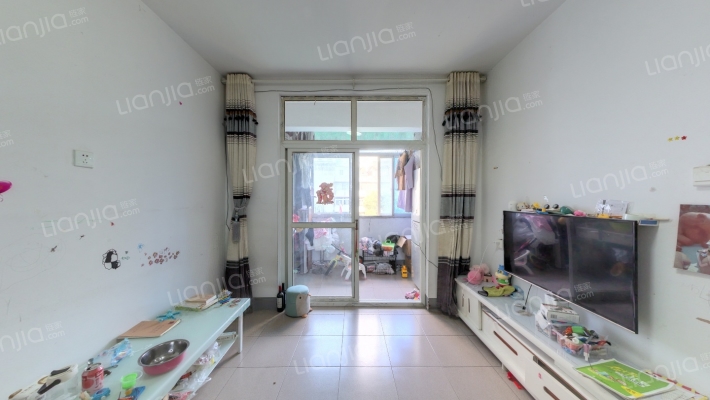 民族幼儿园家属院二手房实景图