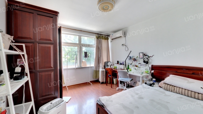 新湛一路二手房实景图