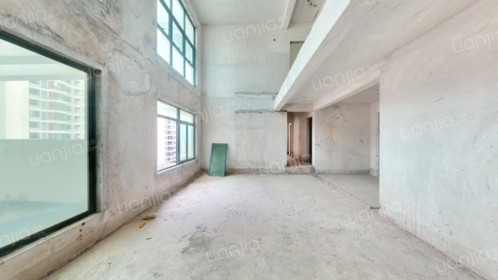 东盛名苑二手房实景图