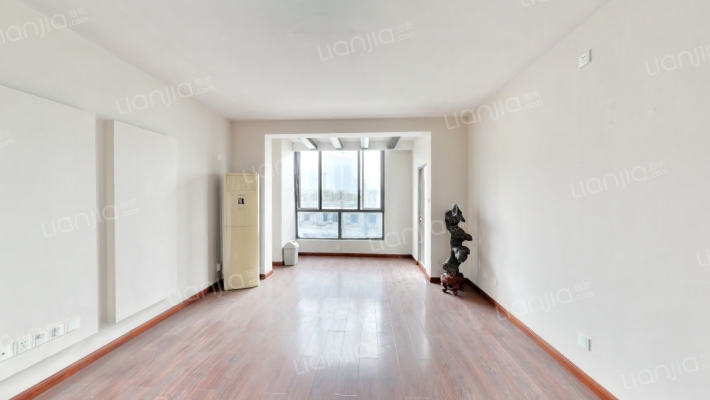 滨江奥城听雨苑二手房实景图