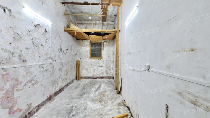 兴安路215号二手房实景图