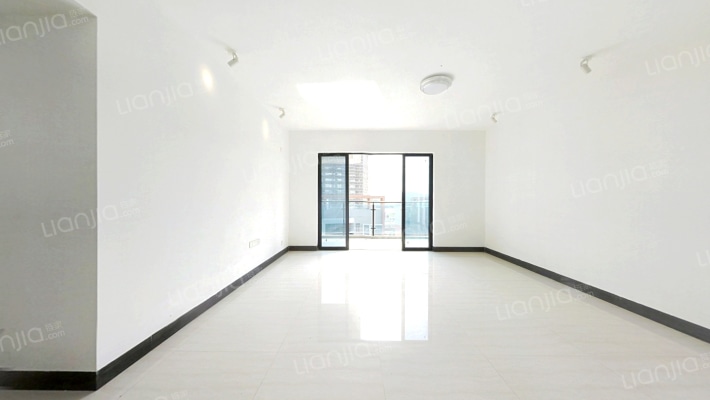 逸翠园二手房实景图