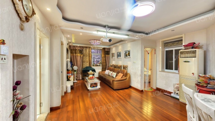 鸿发大厦二手房实景图