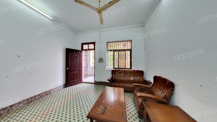 勒连西路二手房实景图