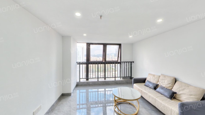 融创孔雀镇二手房实景图