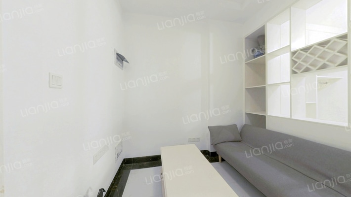 碧水天和C区二手房实景图