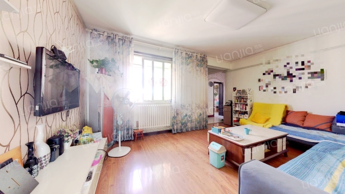 七里堡小区南区二手房实景图