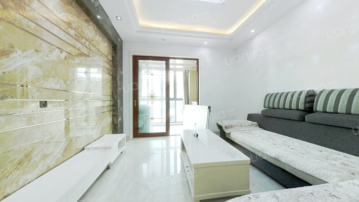 南方新城A区二手房实景图