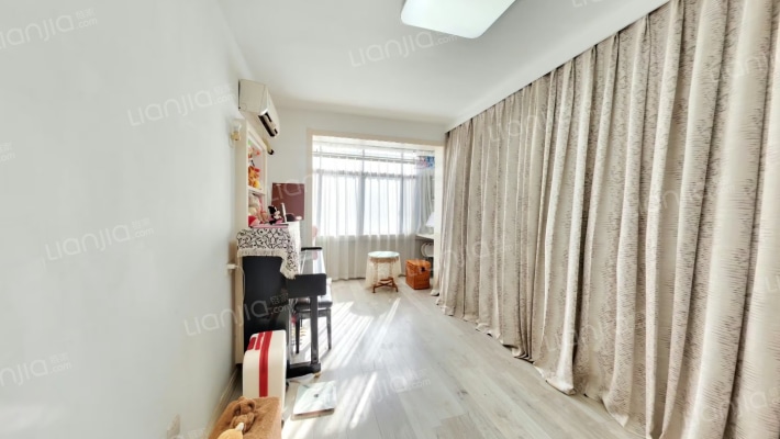 养蚕里新村二手房实景图