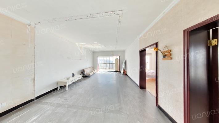 左岸右岸二手房实景图