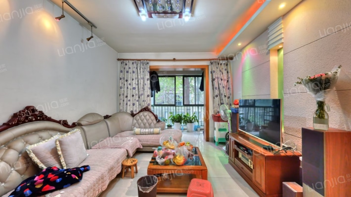 西区花园晨之曦二手房实景图