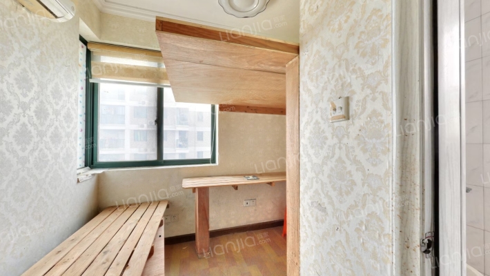 亲亲家园(桐乡市)二手房实景图