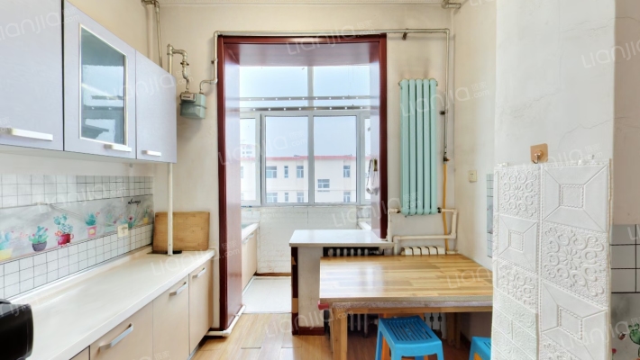 中辐院西小区二手房实景图