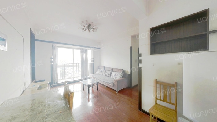 桂湖河畔北区二手房实景图