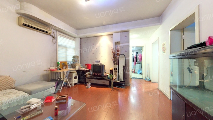 海联小区二手房实景图