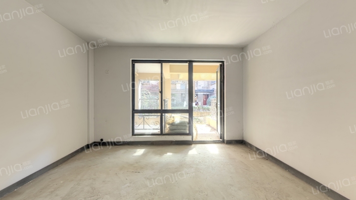 金城华府二手房实景图