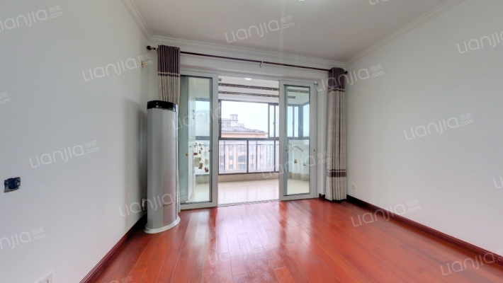 步阳御江金都二手房实景图