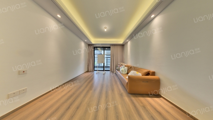 香江·翡翠天辰二手房实景图